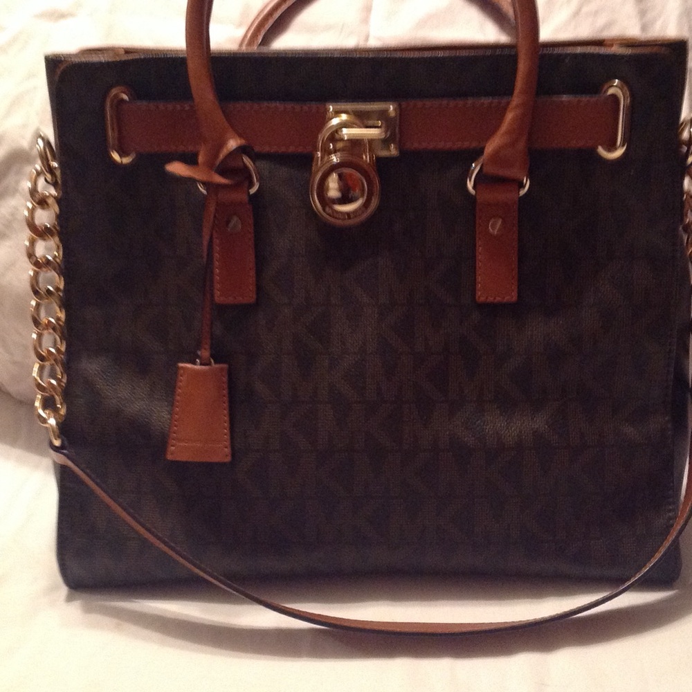 Michael Kors Hamilton Large Logo Tote